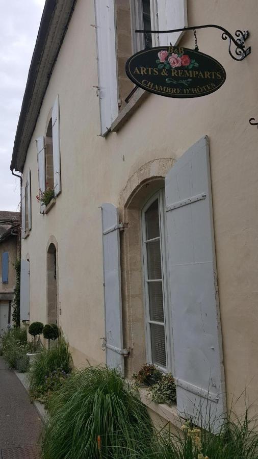 Chambres d'hôtes Art et Remparts La Réole Extérieur photo