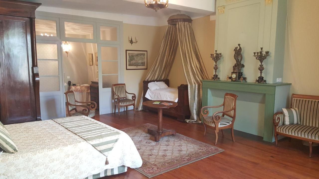 Chambres d'hôtes Art et Remparts La Réole Extérieur photo