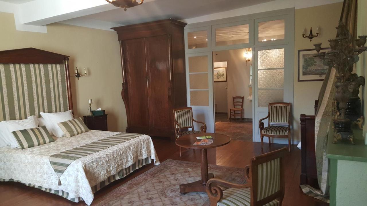 Chambres d'hôtes Art et Remparts La Réole Extérieur photo